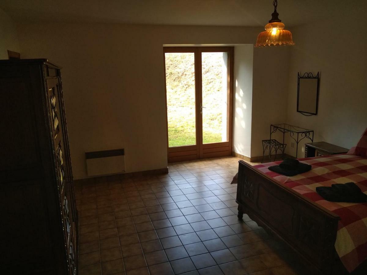 Le Botcol Villa Plouguernével Eksteriør billede